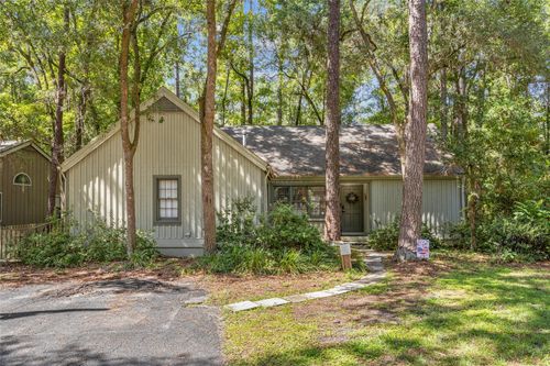 8423 46th Rd, Gainesville, FL, 32608-8100 | Card Image