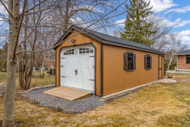 1056 Heenan Terr, House other with 4 bedrooms, 4 bathrooms and 6 parking in Manotick ON | Image 48