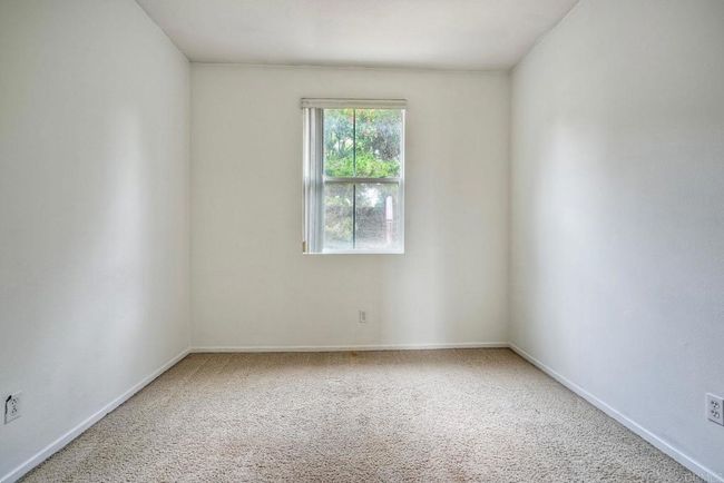 4049 Peninsula Dr, Condo with 3 bedrooms, 3 bathrooms and 2 parking in Carlsbad CA | Image 17