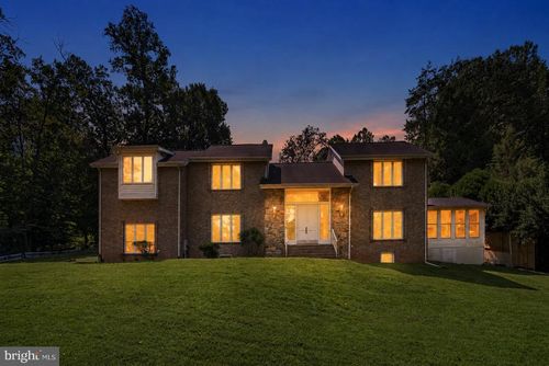 10320 Glen Rd, POTOMAC, MD, 20854-1835 | Card Image