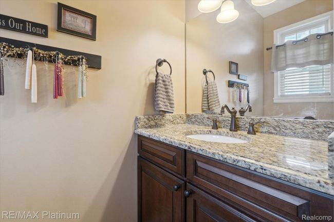 7020 Mancour Dr, House other with 5 bedrooms, 5 bathrooms and null parking in Grand Blanc MI | Image 15