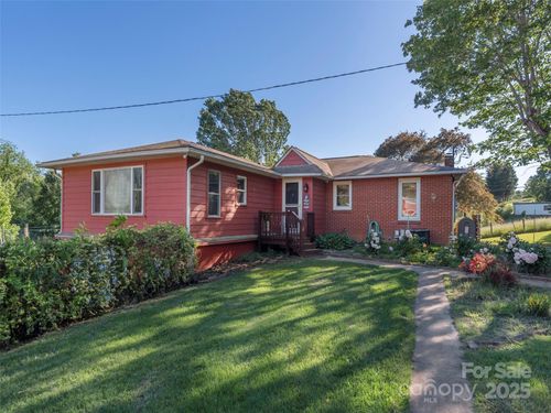 78 Hardin Ln, Clyde, NC, 28721-7626 | Card Image