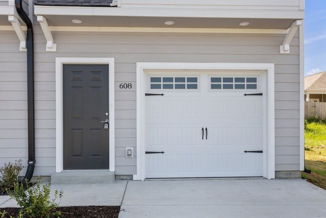 603 Harper Lndg, Townhouse with 3 bedrooms, 5 bathrooms and 1 parking in Chapel Hill TN | Image 24
