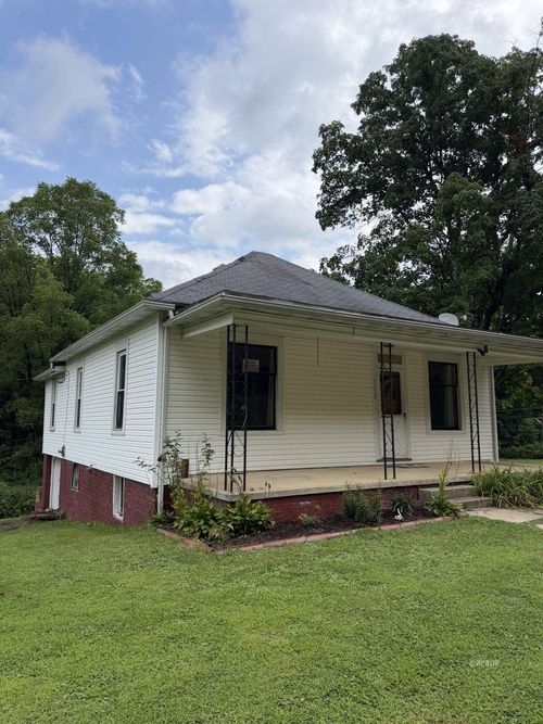 9218 State Route 685, Glouster, OH, 45732 | Card Image