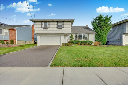 598 Church Ave, Woodmere, NY, 11598-2732 | Card Image