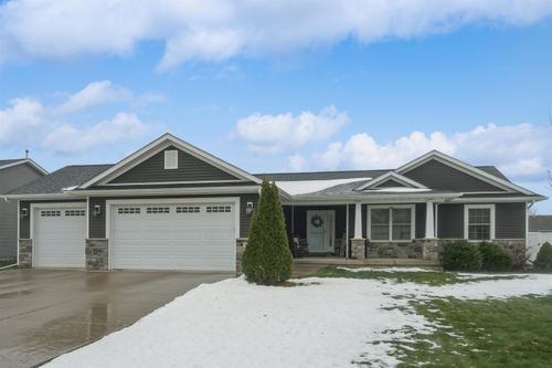 908 14th St, Port Byron, IL, 61275-9150 | Card Image