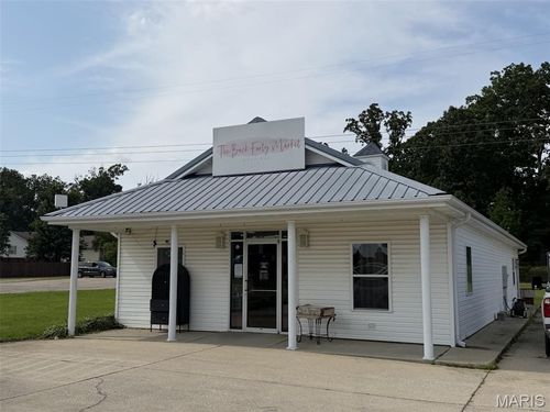 4827 West Boulevard, Poplar Bluff, MO, 63901 | Card Image