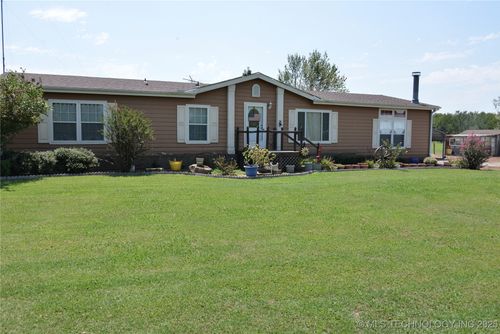 10260 Locust Rd, Henryetta, OK, 74437-3889 | Card Image