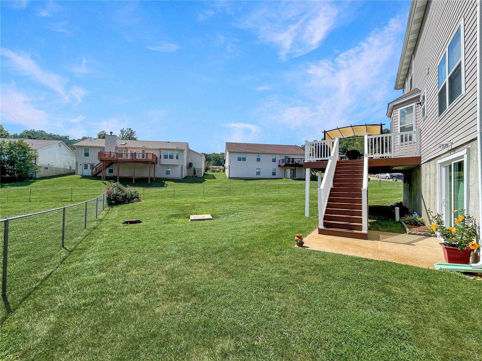 Point Dr, House Springs, MO 63051