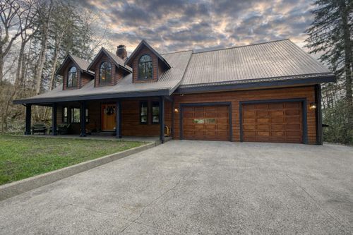 32744 Richards Avenue, Mission, BC, V2V7E7 | Card Image