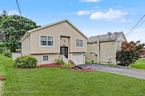 448 Delaware Street, Peckville, PA, 18452 | Card Image