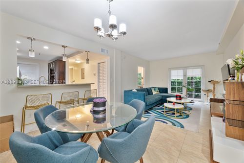 101-323 Navarre Ave, Coral Gables, FL, 33134-4281 | Card Image