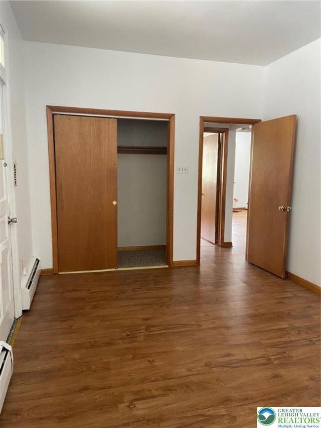 APT-2ND - 232 W Catawissa St, Condo with 2 bedrooms, 1 bathrooms and null parking in Nesquehoning PA | Image 5