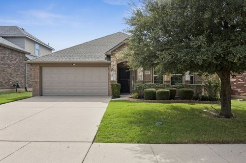 1616 Bluebird Dr, Little Elm, TX, 75068-8502 | Card Image