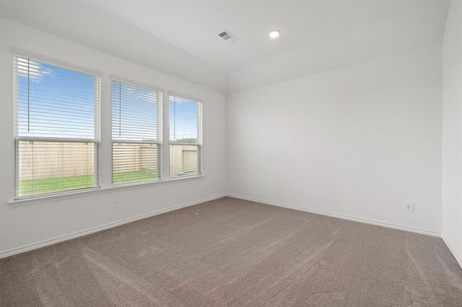 515 Ruby Bend Ln, House other with 3 bedrooms, 2 bathrooms and 2 parking in Montgomery TX | Image 11