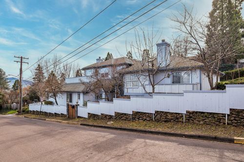 369 Alta Avenue, Ashland, OR, 97520 | Card Image
