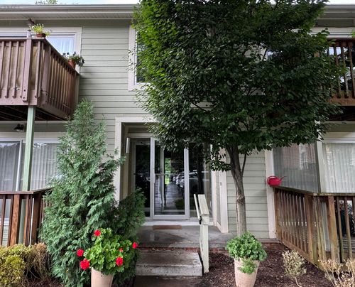 apt-119-725 Randolph St, Northville, MI, 48167-1446 | Card Image