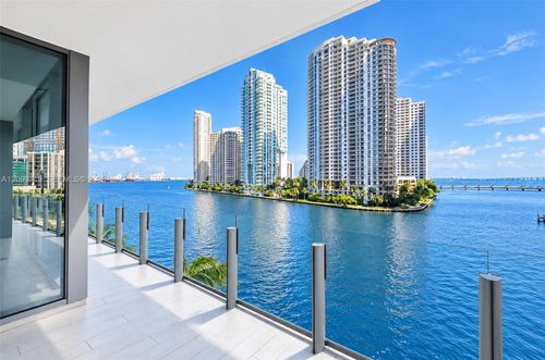 503c-300 Biscayne Boulevard Way, Miami, FL, 33131-2278 | Card Image