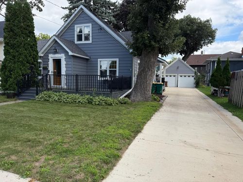 610 Park Ave, Albert Lea, MN, 56007-4435 | Card Image