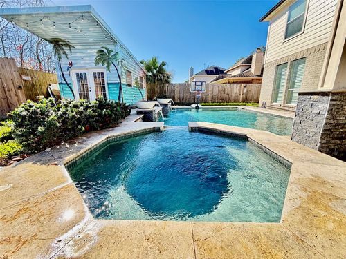 425 Blossomwood Dr, League City, TX, 77573-6207 | Card Image