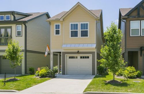 160 Shiaway Ct, Nashville, TN, 37217-2528 | Card Image