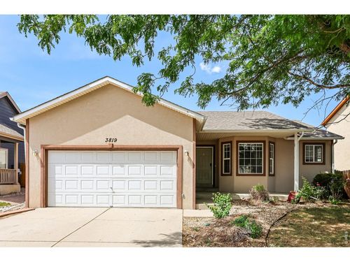 3819 Dry Gulch Rd, Evans, CO, 80620-9156 | Card Image