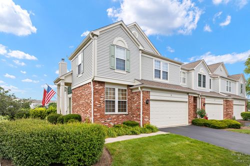1 Parkside Ct, Algonquin, IL, 60102-6828 | Card Image