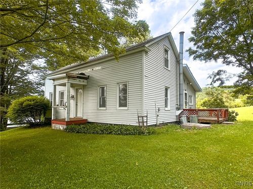 9067 Main St, North Brookfield, NY, 13418-2003 | Card Image