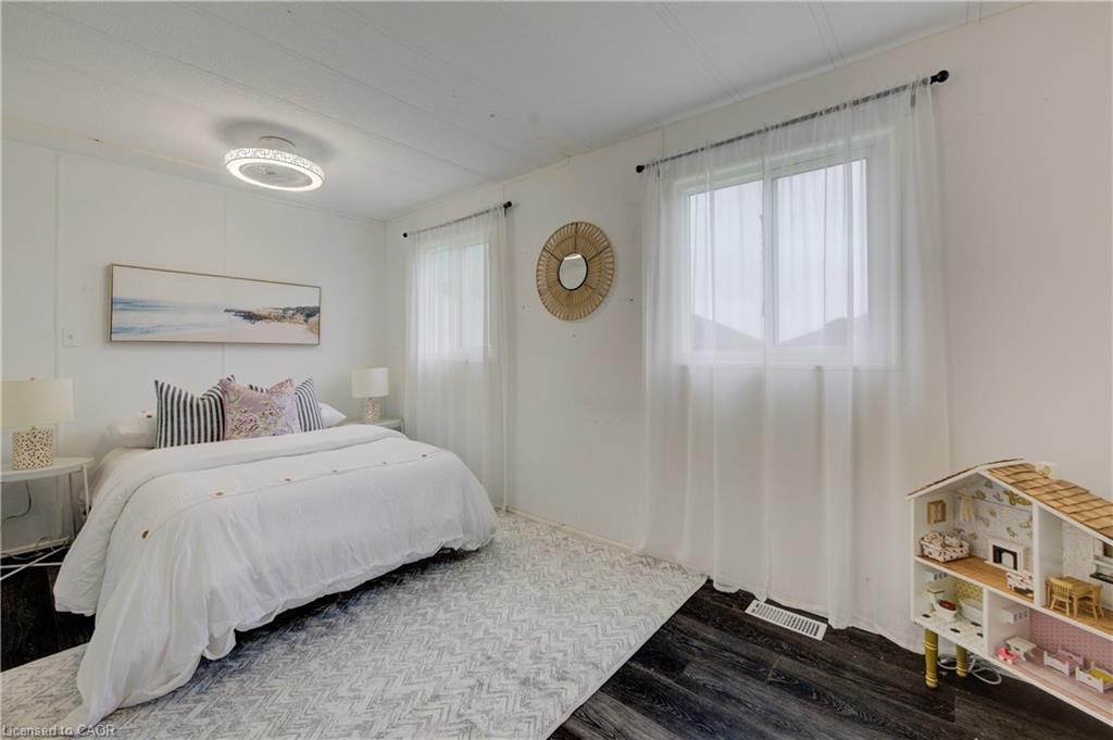 Residential in Drayton 5