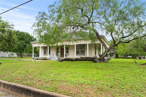 321 N 2nd Street, Kingsville, TX, 78363 | Card Image