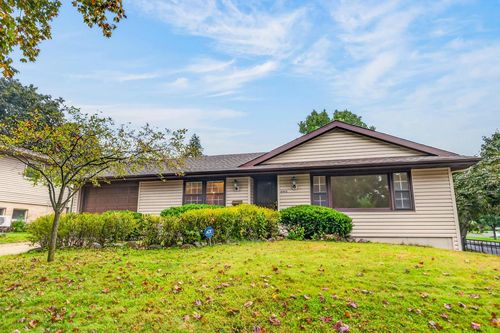 4402 Waite Ln, MADISON, WI, 53711-2846 | Card Image