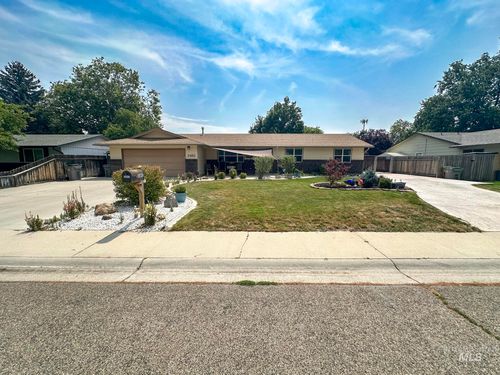 3492 N Frontier Way, Boise, ID, 83713-3848 | Card Image