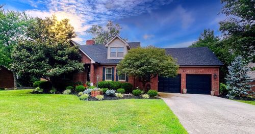 439 Lynnway Dr, Winchester, KY, 40391-8721 | Card Image