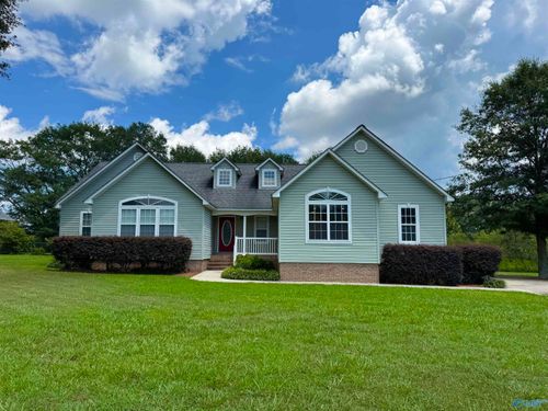 84 Creekside Dr, Albertville, AL, 35950-0961 | Card Image