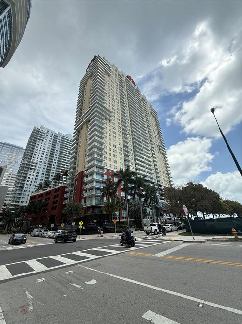 1206-1155 Brickell Bay Dr, Miami, FL, 33131 | Card Image