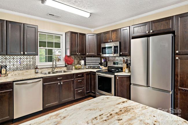 10 - 108 W Carson St, House other with 3 bedrooms, 2 bathrooms and null parking in Old Fort NC | Image 18