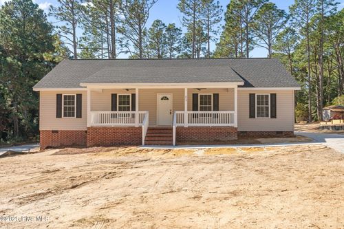 215 Beech St, Hamlet, NC, 28345-2310 | Card Image