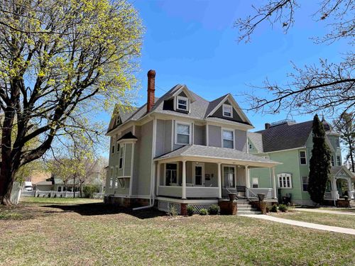 215 Lake Ave, Storm Lake, IA, 50588-2432 | Card Image