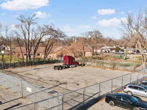 2427 Plainfield Rd, Crest Hill, IL, 60435-1439 | Card Image