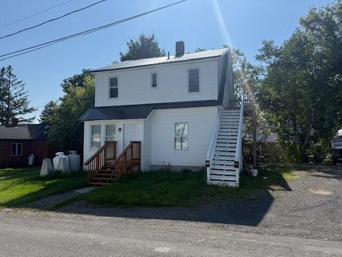 16 Court Street, Caribou, ME, 04736 | Card Image