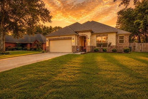 12757 Virgo Dr, Willis, TX, 77318-5250 | Card Image