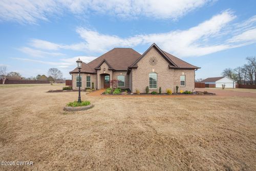 724 Blackmon St, Medina, TN, 38355-8840 | Card Image