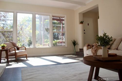 5351 Packard St, Los Angeles, CA, 90019-2653 | Card Image