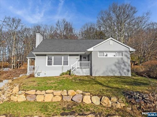 1286 Westbrook Rd, West Milford, NJ, 07480-2911 | Card Image