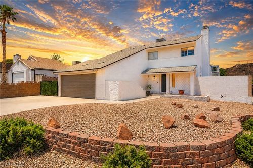 802 Fireweed Dr, Henderson, NV, 89002-9105 | Card Image