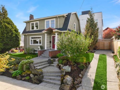 521 N 47th St, Seattle, WA, 98103-6447 | Card Image