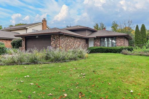 2976 Drover Ln, Darien, IL, 60561-1639 | Card Image