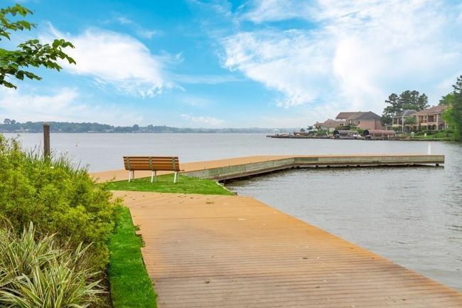 Tranquil pier | Image 48
