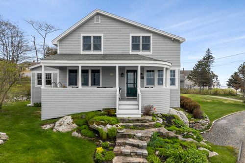 135 Shore Road, Boothbay, ME, 04544 | Card Image