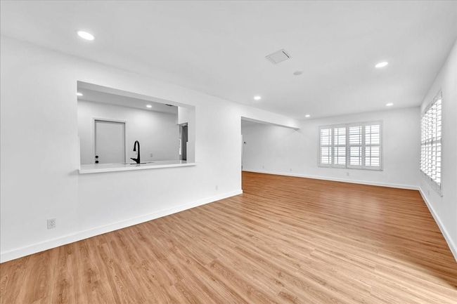 with Pass-Through Bar to Kitchen | Image 20